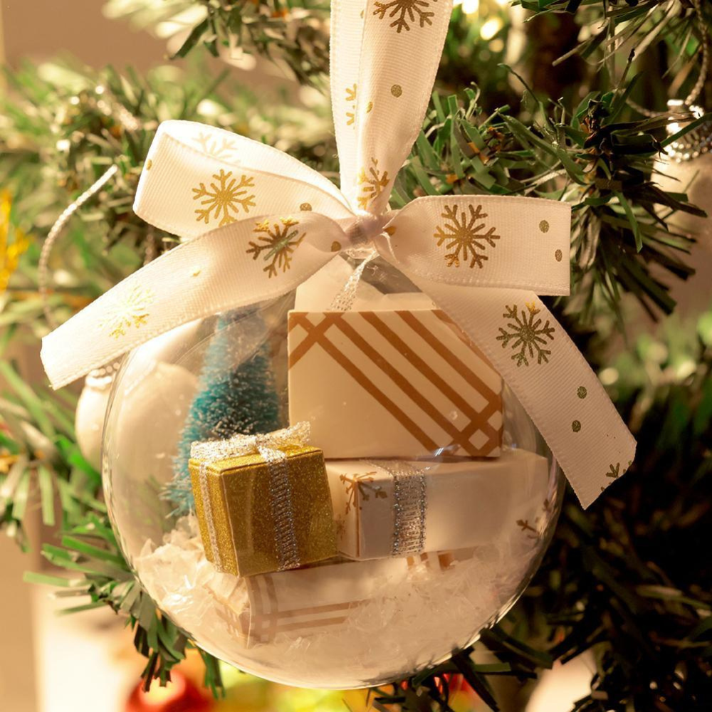 Kerstbal Cadeau Ornament