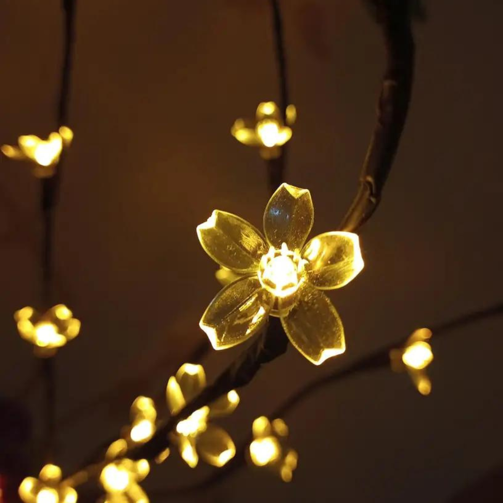 Verlichting van de kersenbloesemboom
