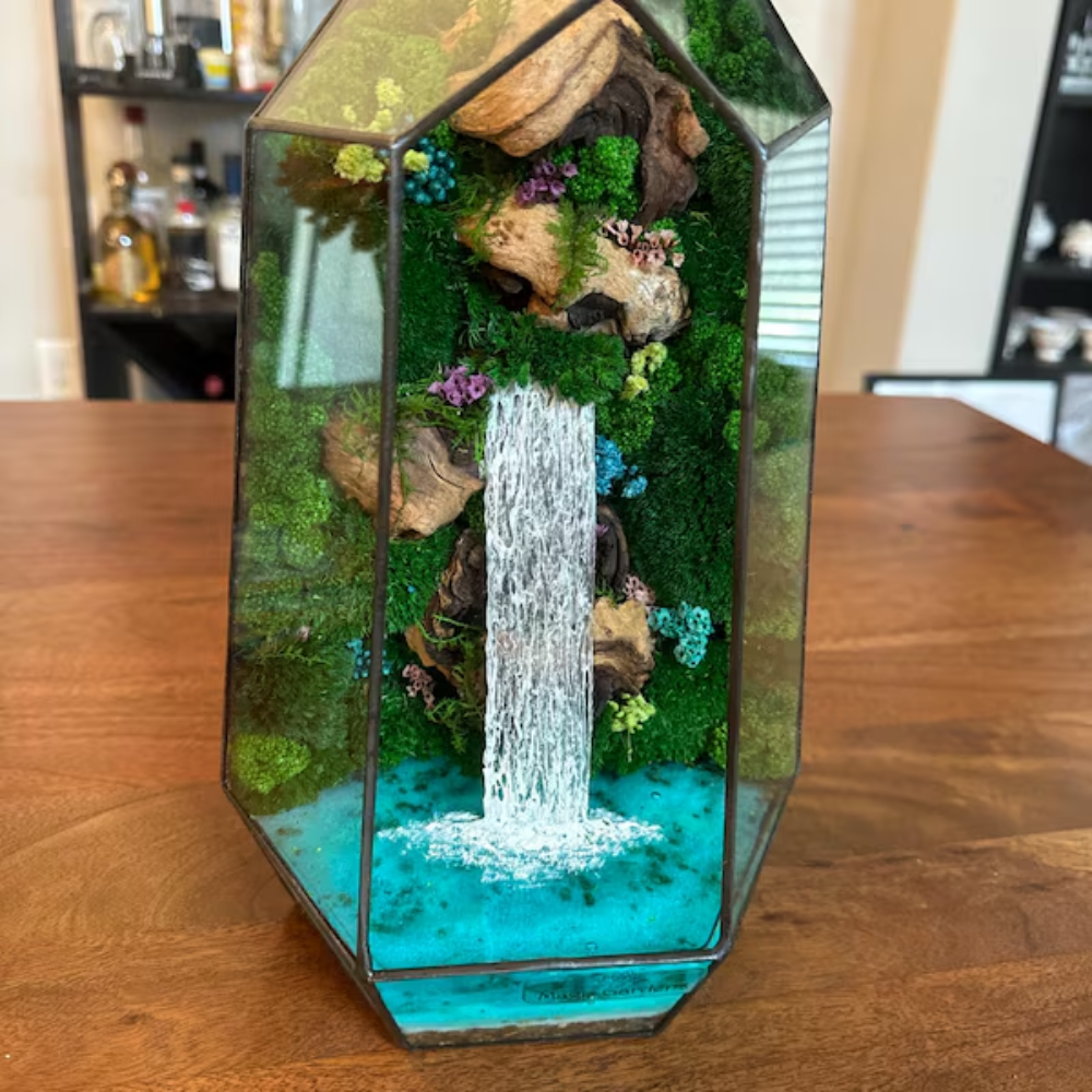 Mos Prism Terrarium